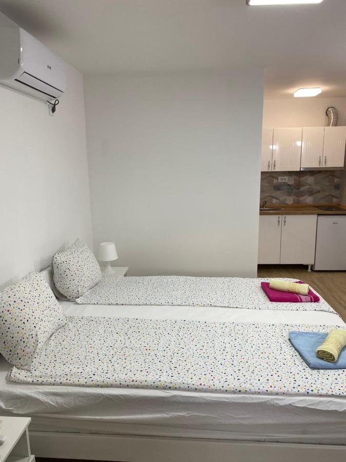 Garden apartmani 3 Belgrad Exterior foto