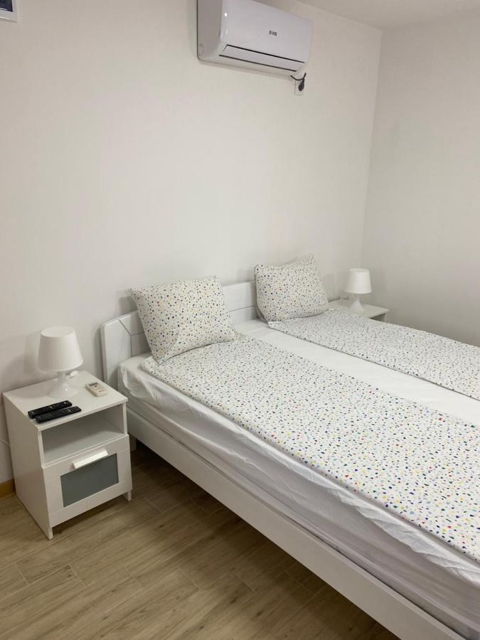 Garden apartmani 3 Belgrad Exterior foto